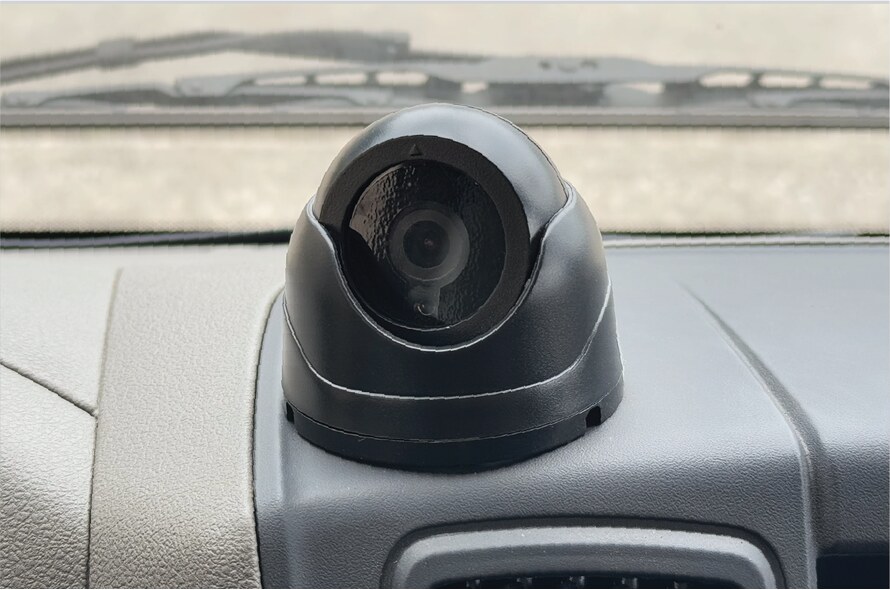 Camera đồng bộ, hỗ trợ giám sát học viên thực hành lái xe trên đường